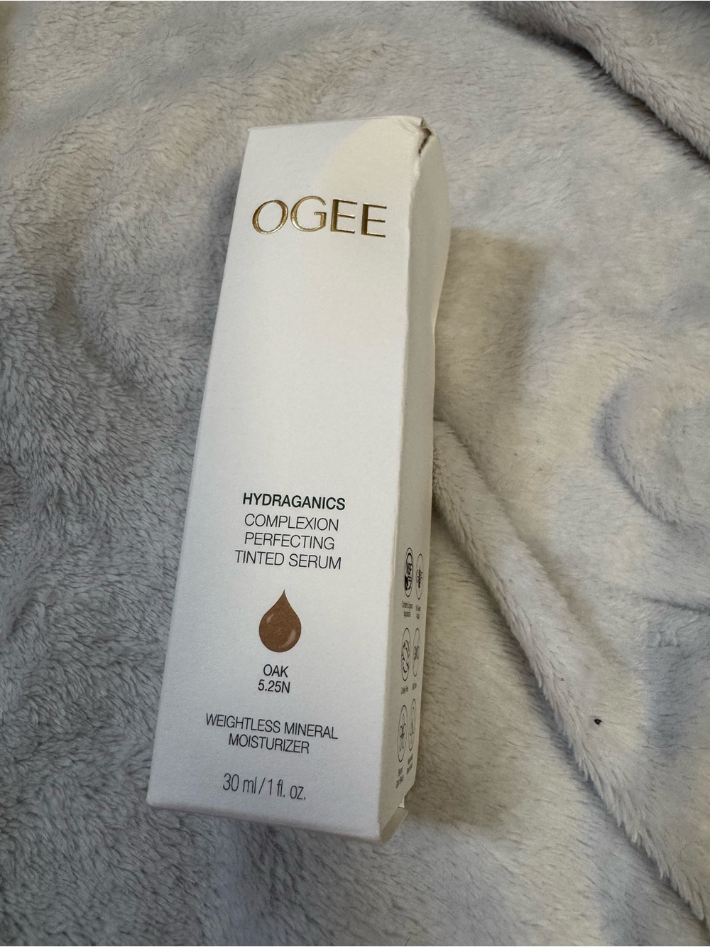 OGEE Hydraganics Complexion Perfecting Tinted Serum - Oak